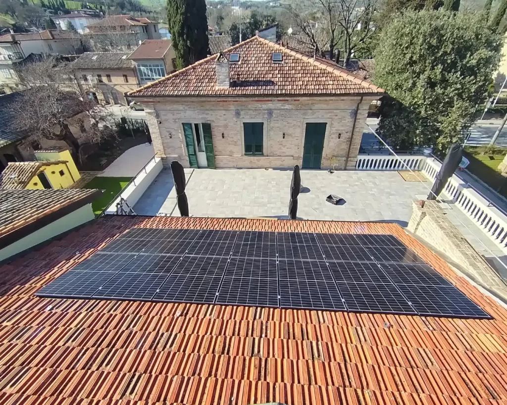 fotovoltaico-integrato-3f-elettronica-2